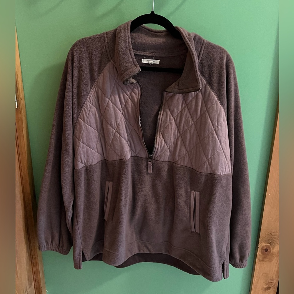 Maurice’s pull-over size XXL purple/mauve color